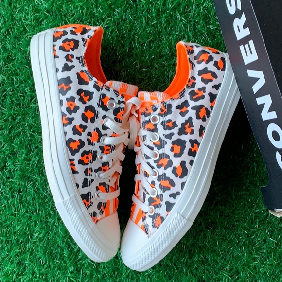 Converse CTAS OX egret great/total orange/black MN - Picture 15 of 16